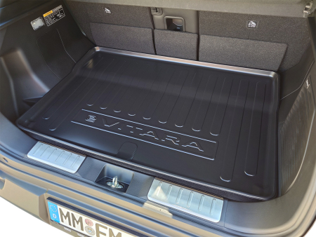 Preview: Kofferraumwanne aus Gummi für den Suzuki eVitara