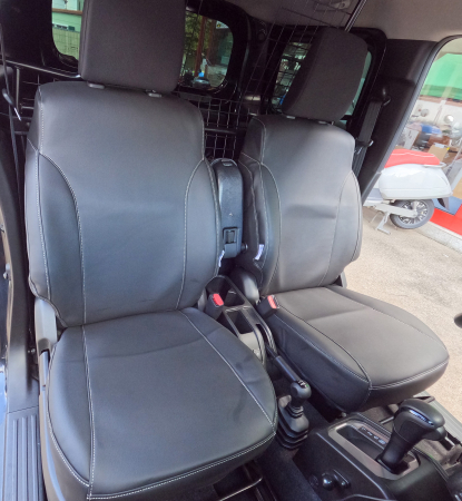 Sitz-Schonbezüge für den SUZUKI JIMNY GJ und HJ im reinen Kunstleder