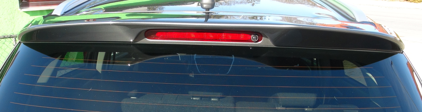 Dachkanten-Spoiler für den SUZUKI SX4 S-Cross