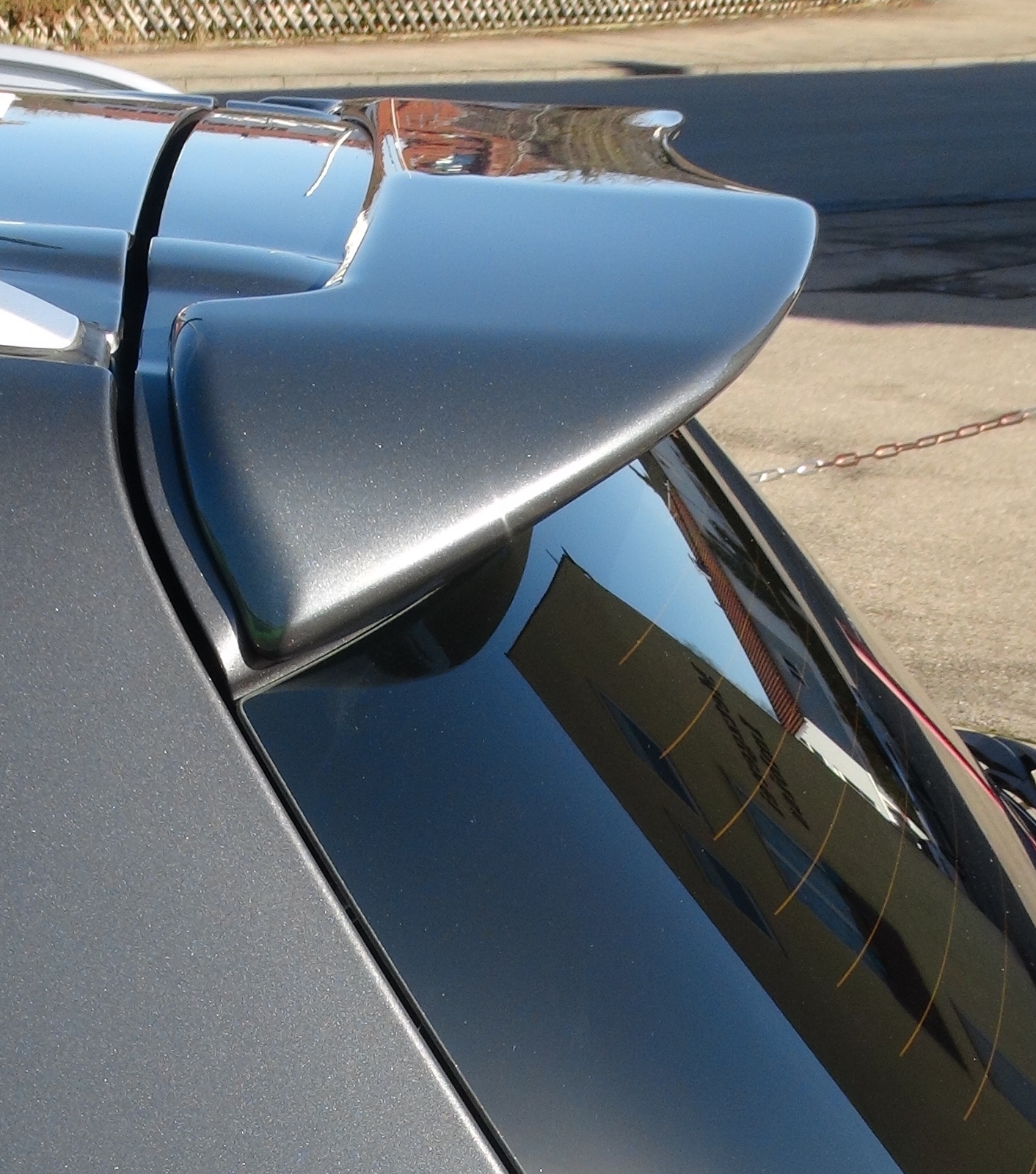 Dachkanten-Spoiler für den SUZUKI SX4 S-Cross