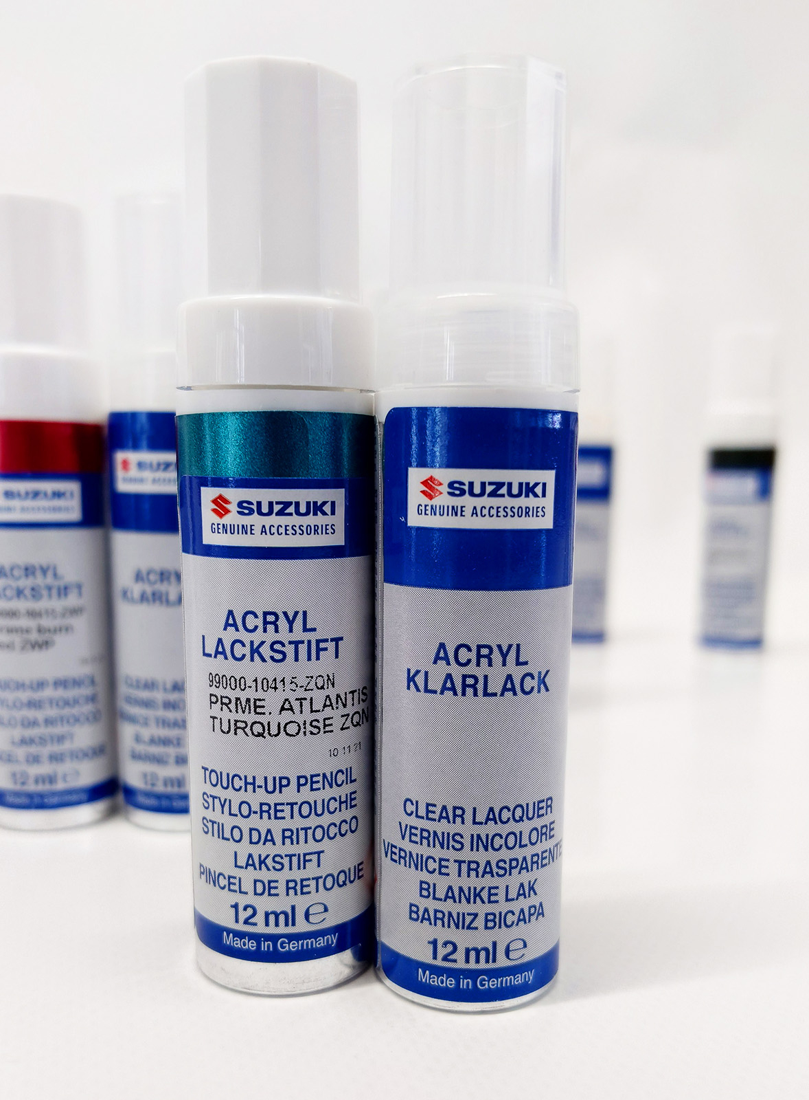 Touch up. Lackstift touch up pencil stylo retouche.
