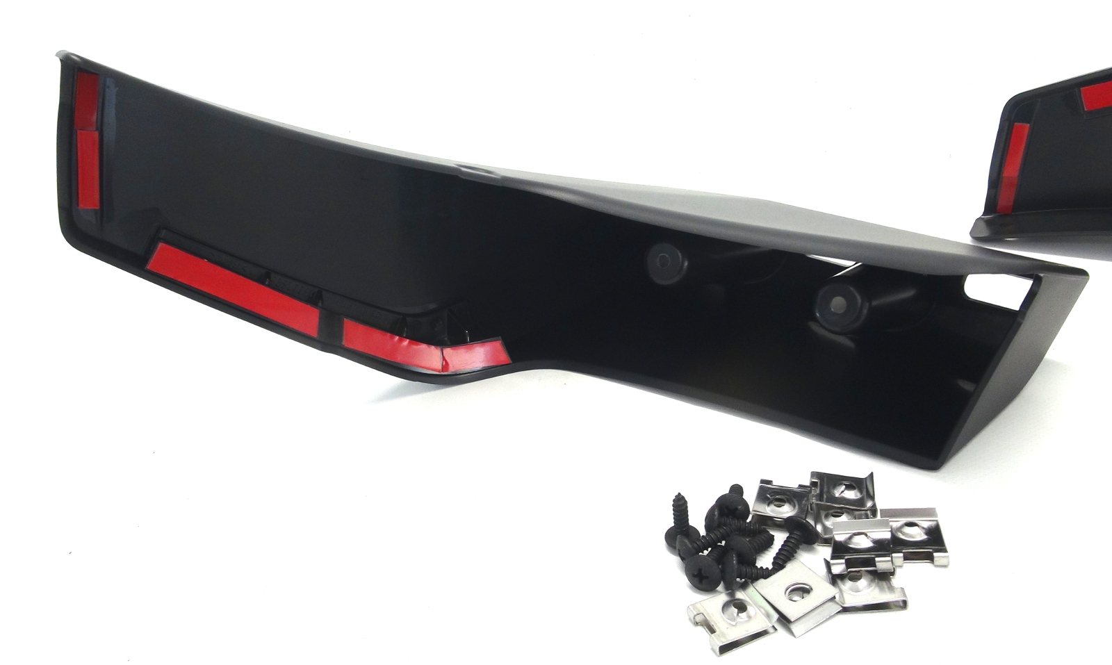 Rigid moulded mud flap set for your SUZUKI VITARA