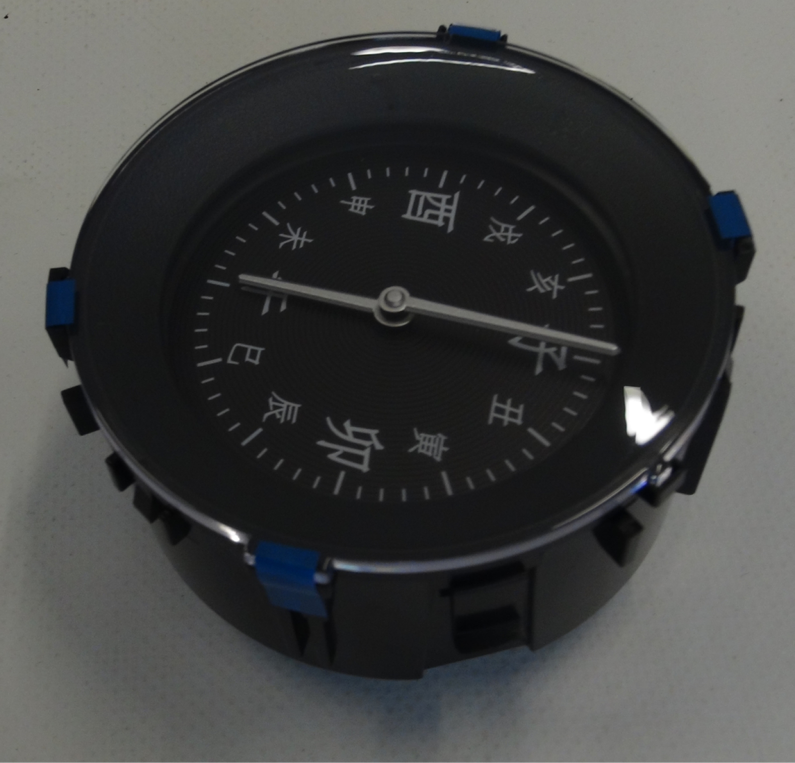 Analoge Uhr SUZUKI Vitara