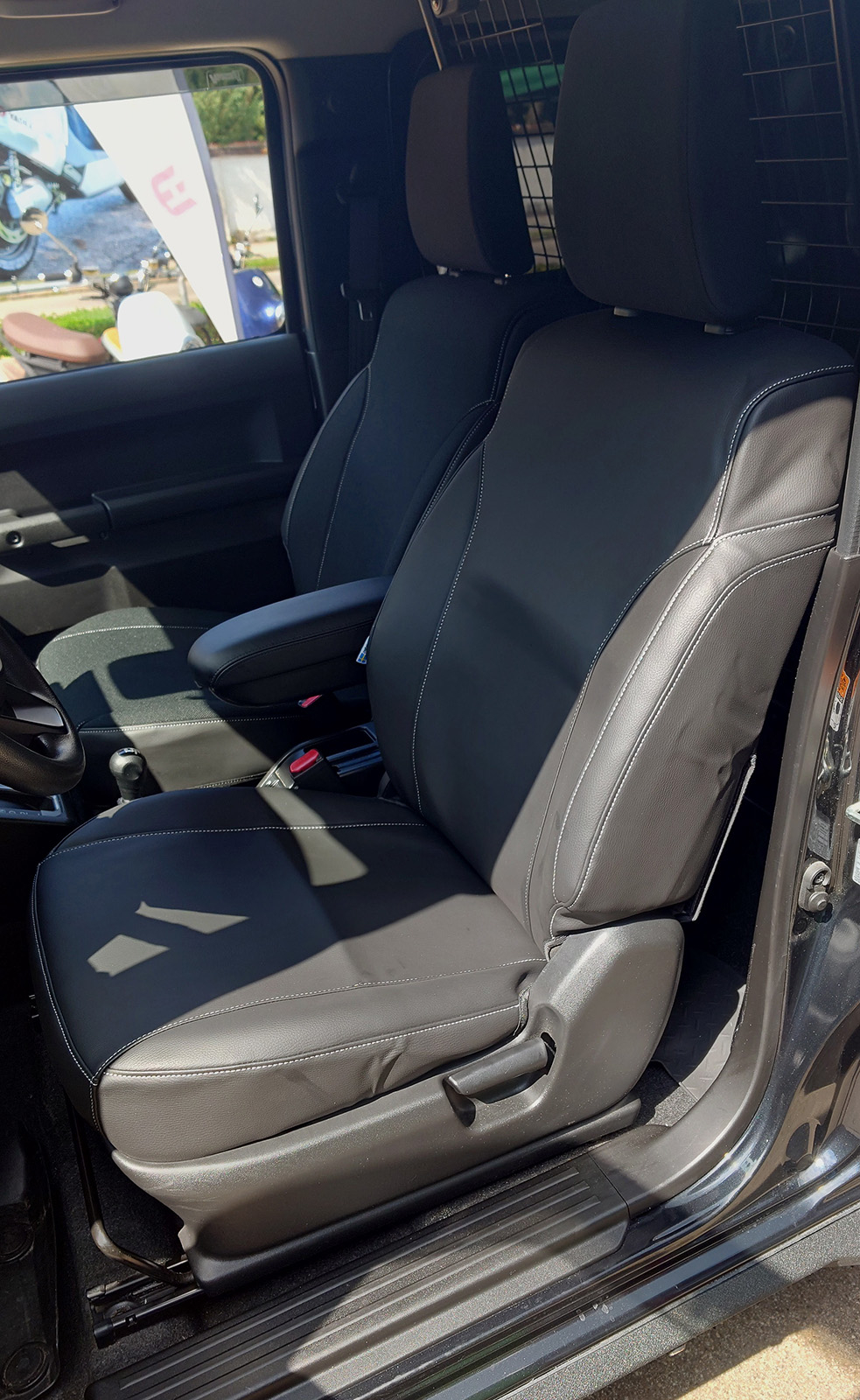 passgenaue Kunstleder-Sitz-Schonbezüge für den SUZUKI JIMNY GJ und HJ